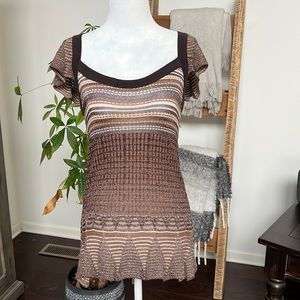 Dressy brown and gold short sleeve
